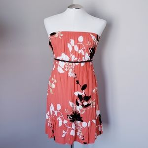 SPEECHLESS Hawaiian Floral Strapless Dress